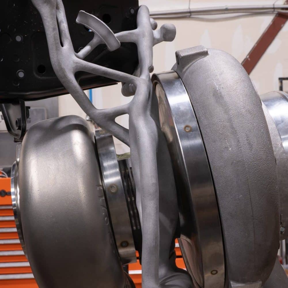 Boost Logic 3D Printed Turbo Support Brackets for R35 Nissan GT-R, brackets fitted between the turbochargers