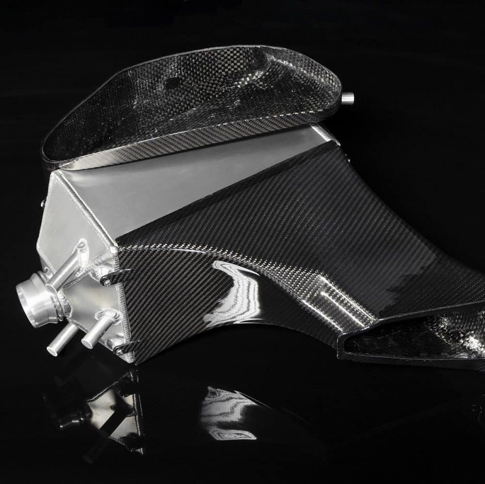 Boost Logic Intercooler Upgrade Kit for 991 Porsche 911 Turbo, intercooler with carbon ducting