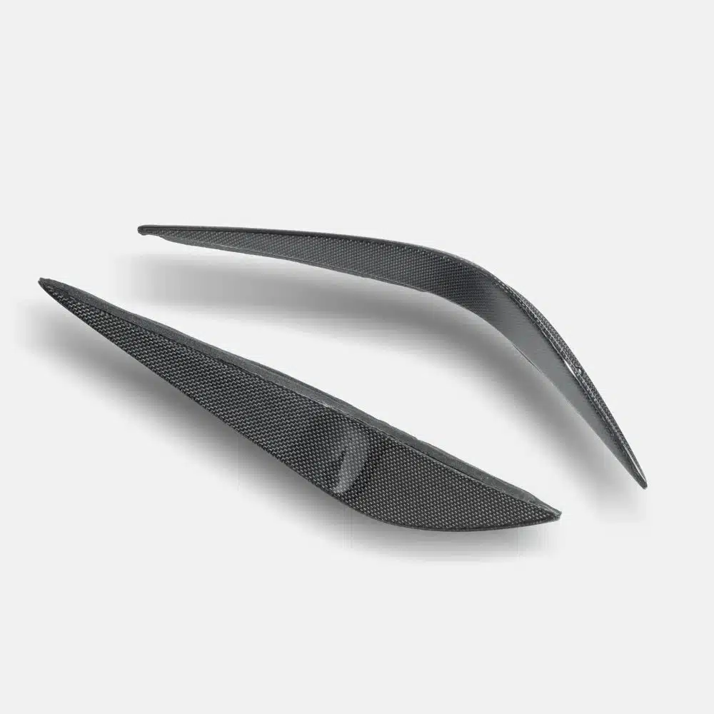 RYFT Carbon Fiber Front Dive Planes for Ferrari SF90 on the SF90 bumper flanks