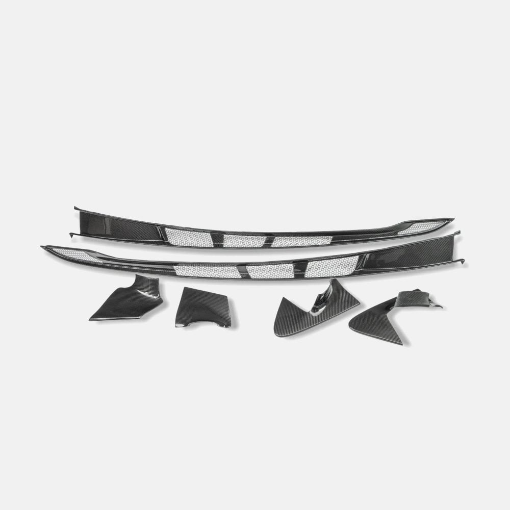 RYFT Carbon Fiber Bridge Vents for McLaren 720S Coupe on the upper rear of a McLaren 720S Coupe