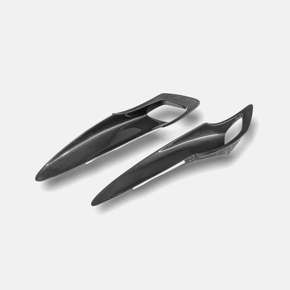 RYFT Rear Fender Air Vents for McLaren 720S on the rear haunch of a McLaren 720S